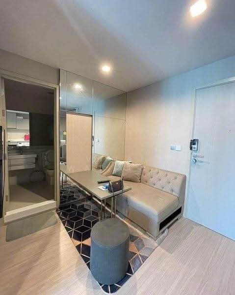 Life Ladprao, Bangkok, 992 Ladprao Road, Jom Phon, Chatuchak, Bangkok, 1 Bedroom, 35 sqm, Condo For Rent, by Vinai Wattana, 500519036 - DDproperty.com