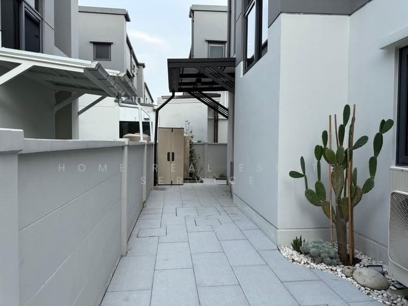Centro Bangna : เซนโทร บางนา, สมุทรปราการ, 111 ซอย3, บางแก้ว, บางพลี, สมุทรปราการ, 64 ตร.ม., บ้านเดี่ยว ขาย, โดย HOME Real Estate Service, 500519039 - DDproperty.com