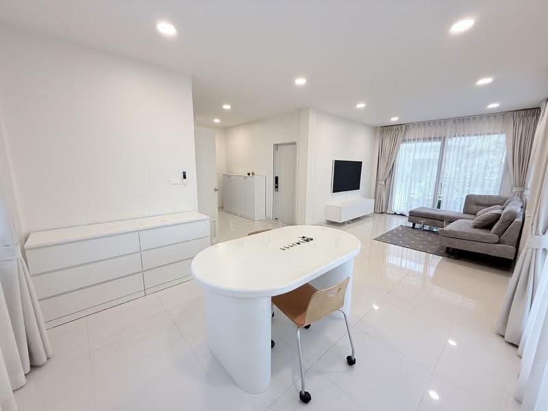 Centro Bangna, Samut Prakan, 111 Soi 3, Bang Kaeo, Bang Plee, Samut Prakan, 3 Bedrooms, 64 sqm, Single Detached House For Sale, by HOME Real Estate Service, 500519039 - DDproperty.com