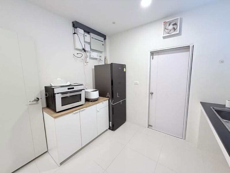 Centro Bangna, Samut Prakan, 111 Soi 3, Bang Kaeo, Bang Plee, Samut Prakan, 3 Bedrooms, 64 sqm, Single Detached House For Sale, by HOME Real Estate Service, 500519039 - DDproperty.com