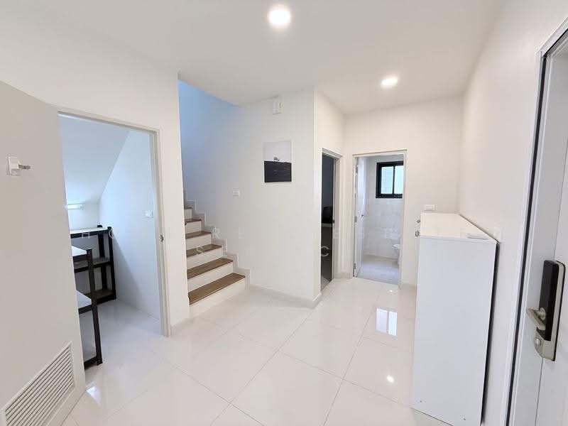 Centro Bangna, Samut Prakan, 111 Soi 3, Bang Kaeo, Bang Plee, Samut Prakan, 3 Bedrooms, 64 sqm, Single Detached House For Sale, by HOME Real Estate Service, 500519039 - DDproperty.com