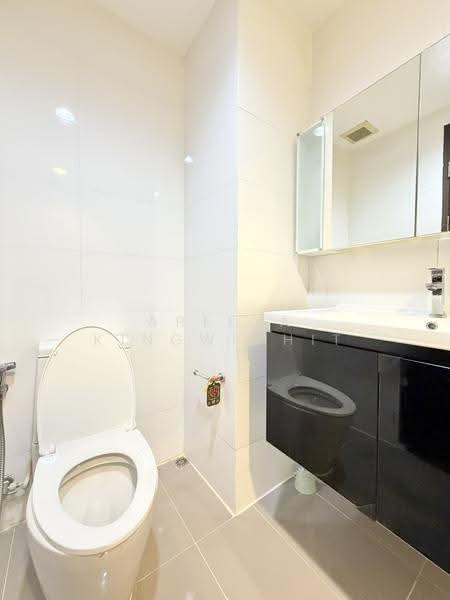 Rhythm Ratchada, Bangkok, 558 Ratchadaphisek Road, Samsen Nok, Huai Khwang, Bangkok, 1 Bedroom, 36 sqm, Condo For Sale, by Areeya Kingwichit, 500519054 - DDproperty.com