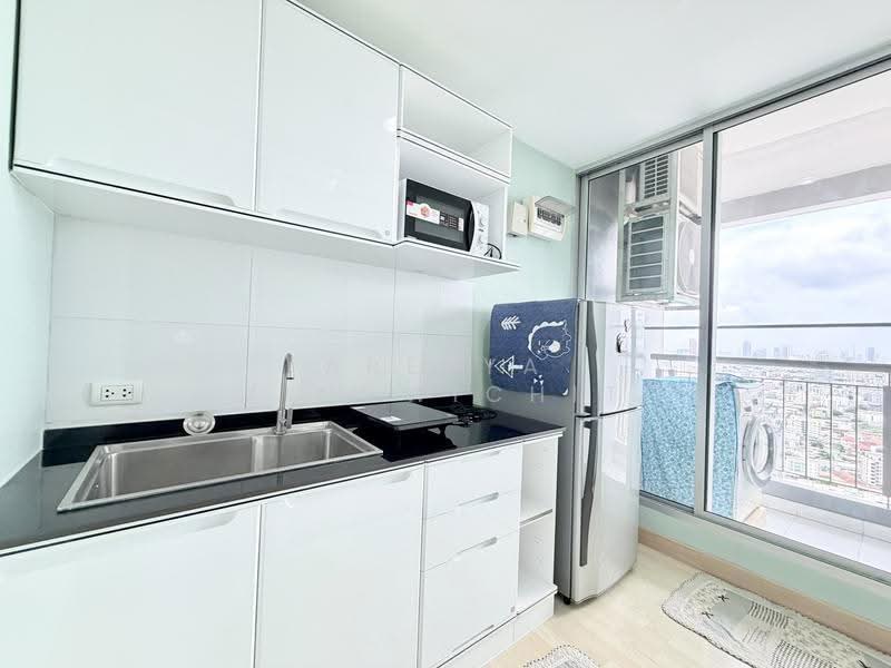Rhythm Ratchada, Bangkok, 558 Ratchadaphisek Road, Samsen Nok, Huai Khwang, Bangkok, 1 Bedroom, 36 sqm, Condo For Sale, by Areeya Kingwichit, 500519054 - DDproperty.com