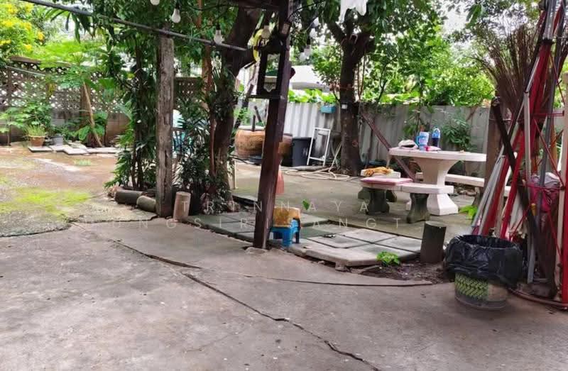 3-BR House, Bangkok, Chan Kasem, Chatuchak, Bangkok, 3 Bedrooms, 150 sqm, Single Detached House For Sale, by Trinnaya Dungsirisangthong, 500519063 - DDproperty.com