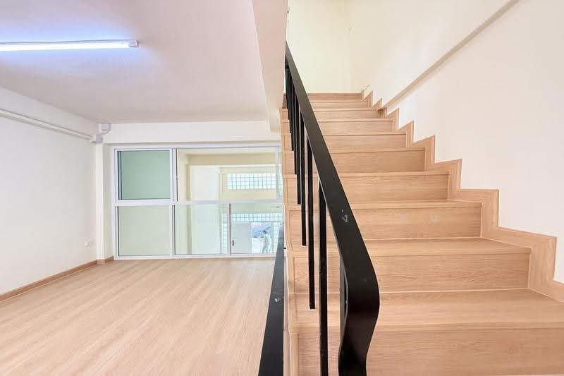 ทาวน์โฮม กำนันแม้น 28/1, Bangkok, Bangkhuntien, Chom Thong, Bangkok, 2 Bedrooms, 132 sqm, Townhouse For Sale, by ศิริเพ็ญ ทองอ่อน, 500519085 - DDproperty.com
