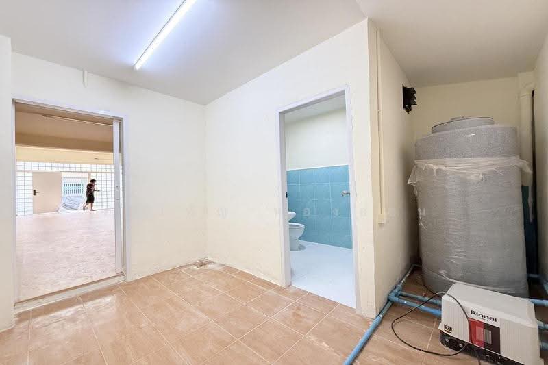 ทาวน์โฮม กำนันแม้น 28/1, Bangkok, Bangkhuntien, Chom Thong, Bangkok, 2 Bedrooms, 132 sqm, Townhouse For Sale, by ศิริเพ็ญ ทองอ่อน, 500519085 - DDproperty.com
