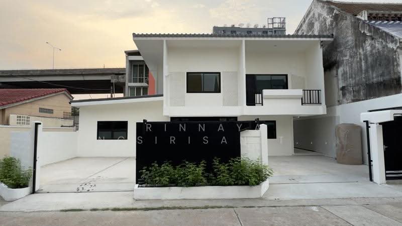 3-BR House, Bangkok, Suan Luang, Bangkok, 3 Bedrooms, 300 sqm, Single Detached House For Rent, by Trinnaya Dungsirisangthong, 500519097 - DDproperty.com