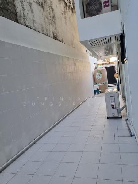 3-BR House, Bangkok, Suan Luang, Bangkok, 3 Bedrooms, 300 sqm, Single Detached House For Rent, by Trinnaya Dungsirisangthong, 500519097 - DDproperty.com