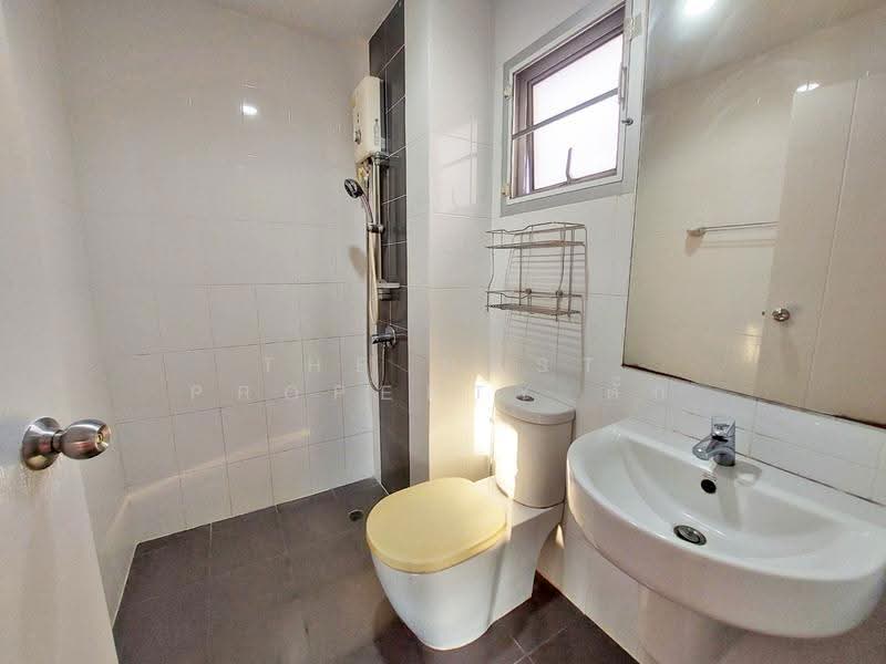 ลุมพินี ทาวน์วิลล์ ศรีนครินทร์-แบริ่ง, Samut Prakan, Bang Kaeo, Bang Plee, Samut Prakan, 4 Bedrooms, 100 sqm, Townhouse For Sale, by The Best Property ตั๊ก, 500519106 - DDproperty.com