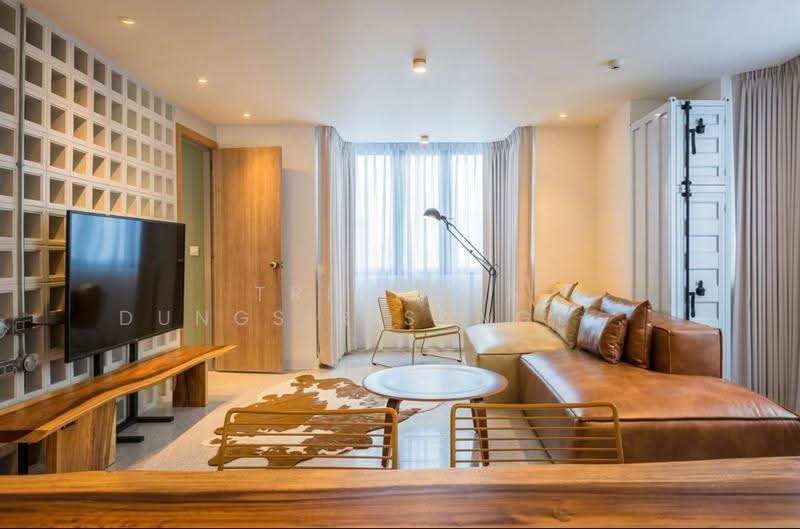 Omni Tower Sukhumvit Nana, Bangkok, 69 Sukhumvit 4 Alley, Khlong Toei, Bangkok, 2 Bedrooms, 77 sqm, Condo For Sale, by Trinnaya Dungsirisangthong, 500519112 - DDproperty.com