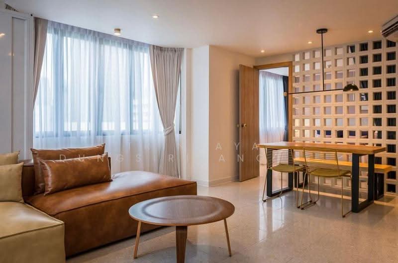 Omni Tower Sukhumvit Nana, Bangkok, 69 Sukhumvit 4 Alley, Khlong Toei, Bangkok, 2 Bedrooms, 77 sqm, Condo For Sale, by Trinnaya Dungsirisangthong, 500519112 - DDproperty.com