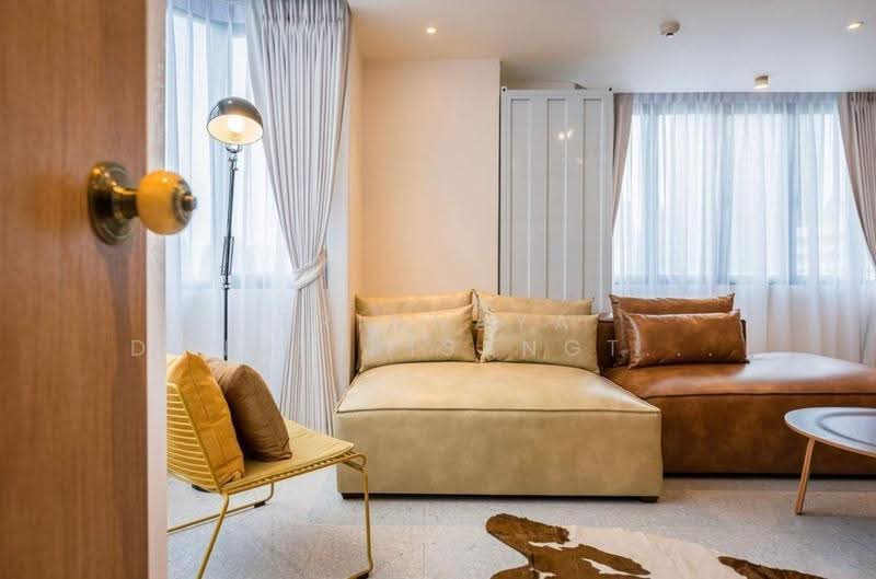 Omni Tower Sukhumvit Nana, Bangkok, 69 Sukhumvit 4 Alley, Khlong Toei, Bangkok, 2 Bedrooms, 77 sqm, Condo For Sale, by Trinnaya Dungsirisangthong, 500519112 - DDproperty.com