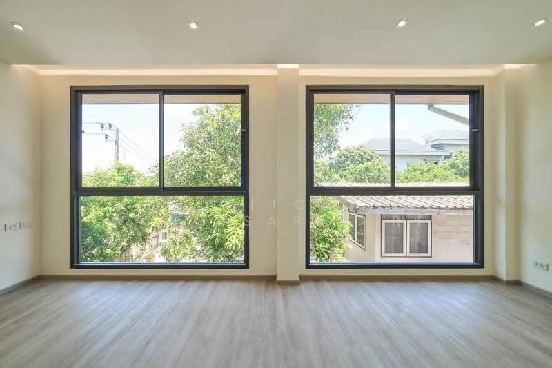 4-BR House, Bangkok, Khlong Tan Nua, Watthana, Bangkok, 4 Bedrooms, 401 sqm, Single Detached House For Sale, by Supitcha Wongisaraseri, 500519129 - DDproperty.com