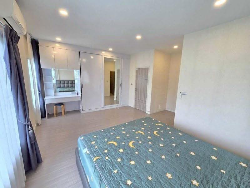 Perfect Place Rama 9-Krungthep Kreetha, Bangkok, Srinakarin - Rom Klao Road, Khlong Song Ton Nun, Lat Krabang, Bangkok, 4 Bedrooms, 176 sqm, Single Detached House For Rent, by Khun Eve, 500519139 - DDproperty.com