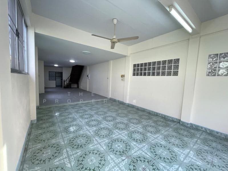 ทาวน์เฮ้าส์นาป่า ชลบุรี, Chon Buri (Pattaya), Na Pa, Muang Chon Buri, Chon Buri (Pattaya), 2 Bedrooms, 100 sqm, Townhouse For Sale, by The Best Property แต้ว, 500519150 - DDproperty.com