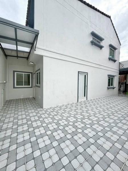 หมู่บ้านลภาวัน1, Nonthaburi, Bang Rak Pattana, Bang Bua Thong, Nonthaburi, 4 Bedrooms, 1 sqm, Townhouse For Sale, by บุญชู อัศวฤทธิพรหม์, 500519163 - DDproperty.com
