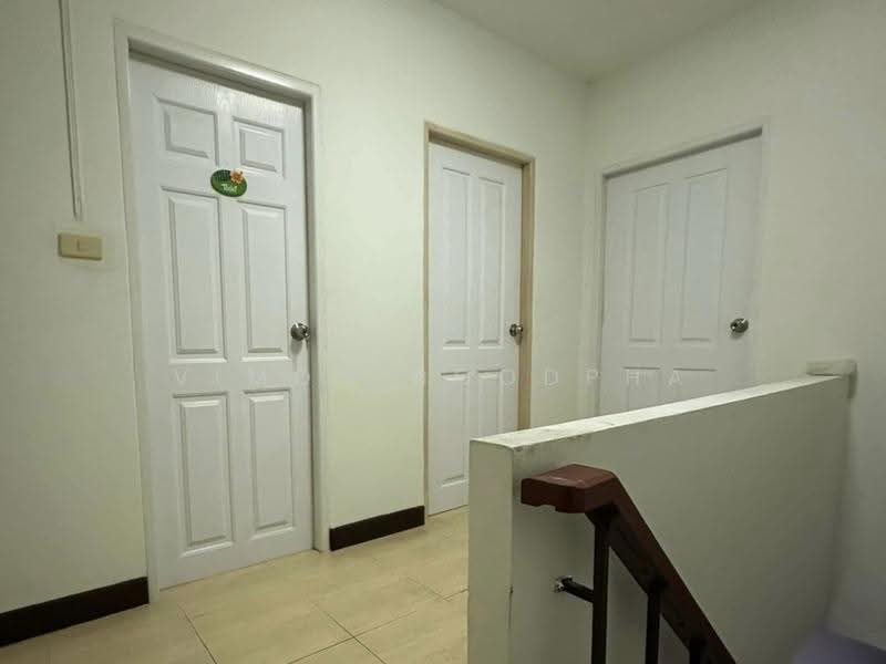 หมู่บ้านพรไพลิน, Bangkok, Samsen Nok, Huai Khwang, Bangkok, 3 Bedrooms, 130 sqm, Townhouse For Sale, by Vimon Boodpha, 500519164 - DDproperty.com