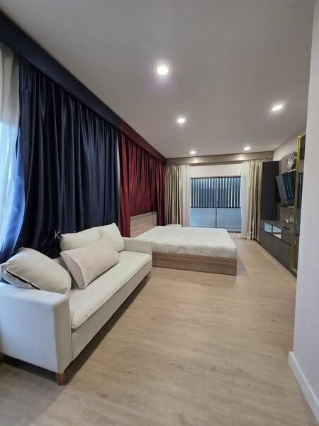 Perfect Place Sukhumvit 77-Suvarnabhumi : เพอร์เฟค เพลส สุขุมวิท77-สุวรรณภูมิ, สมุทรปราการ, ถนนลาดกระบัง, ราชาเทวะ, บางพลี, สมุทรปราการ, 200 ตร.ม., บ้านเดี่ยว ให้เช่า, โดย Khun Aranya, 500519210 - DDproperty.com
