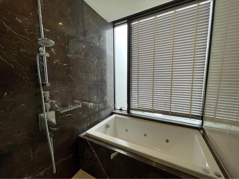 ASHTON Silom, Bangkok, 166 Silom Road, Bang Rak, Bangkok, 2 Bedrooms, 86 sqm, Condo For Rent, by Tarit Chinsomboon, 500519251 - DDproperty.com