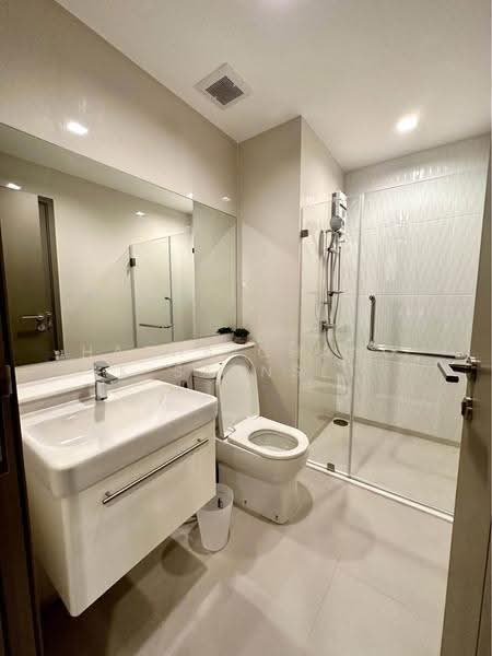 Life Asoke Hype, Bangkok, 339 Chaturathit Rd, Makkasan, Ratchathewi, Bangkok, 1 Bedroom, 32 sqm, Condo For Rent, by Hathaichanok Saenset, 500519319 - DDproperty.com