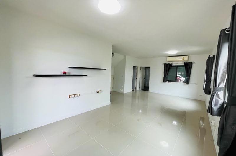 Met Town Pathum-Tiwanon, Pathum Thani, 222 Met Town Village, Pathum Thani, Bang Prok, Muang Pathum Thani, Pathum Thani, 3 Bedrooms, 100 sqm, Townhouse For Sale, by คุณจ๋า, 500519333 - DDproperty.com