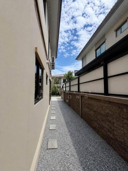 Passorn Bangna-Wongwaen, Samut Prakan, Sukhapiban 2 Soi 27, Rachathewa, Bang Plee, Samut Prakan, 4 Bedrooms, 200 sqm, Single Detached House For Rent, by Saowaluk Anupong, 500519334 - DDproperty.com