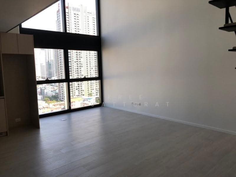 The Lofts Silom, Bangkok, Pramuan Road, Silom, Bang Rak, Bangkok, 1 Bedroom, 52 sqm, Condo For Sale, by Jakree Buajatturat, 500519346 - DDproperty.com