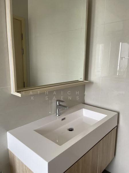 Maru Ekkamai 2, Bangkok, 70-5 Sukhumvit 63 Road, Phra Kanong Nua, Watthana, Bangkok, 2 Bedrooms, 60 sqm, Condo For Rent, by Hathaichanok Saenset, 500519359 - DDproperty.com