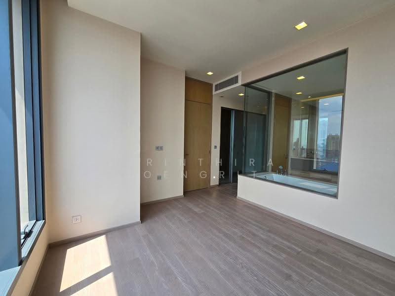 The Esse Asoke, Bangkok, 333 Soi Sukhumvit 21, Sukhumvit Road, Khlongtoei Nua, Watthana, Bangkok, 1 Bedroom, 53 sqm, Condo For Sale, by Narinthira Roengrit, 500519365 - DDproperty.com