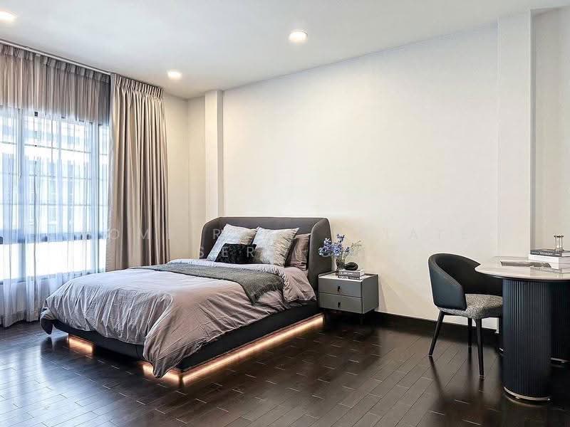The City Bangna 2, Samut Prakan, Bangphli Yai, Bang Plee, Samut Prakan, 5 Bedrooms, 430 sqm, Single Detached House For Sale, by HOME Real Estate Service, 500519407 - DDproperty.com