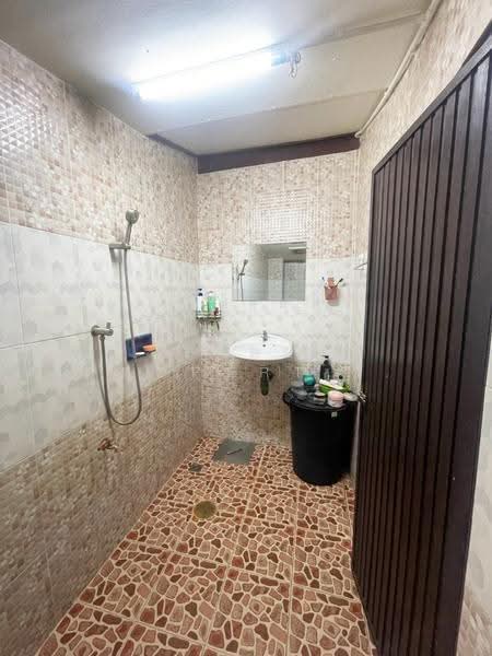 การเคหะสมุทรปราการ เทศบาลบางปู 49, Samut Prakan, Tai Ban, Muang Samut Prakarn, Samut Prakan, 2 Bedrooms, 100 sqm, Townhouse For Sale, by The Best Property ตั๊ก, 500519422 - DDproperty.com