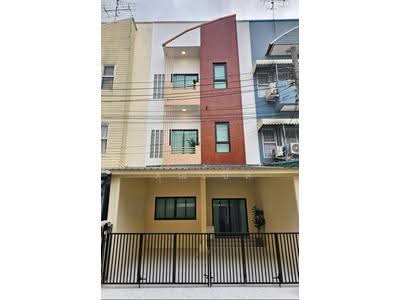 ขาย - Baan Suan Racha Townhome : บ้านสวนราชา ทาวน์โฮม, กรุงเทพ