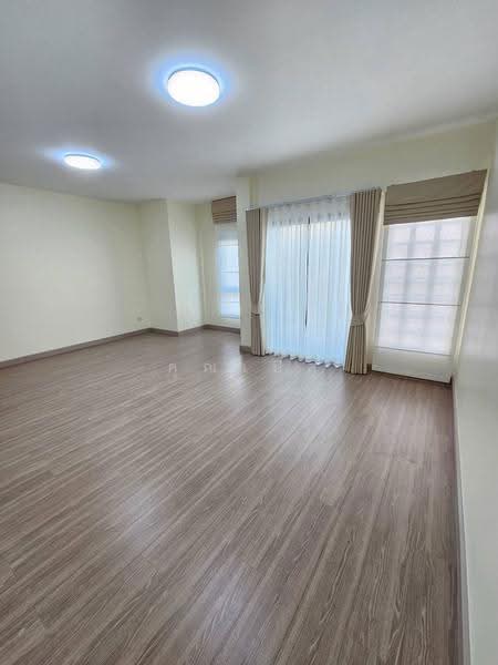 Baan Suan Racha Townhome, Bangkok, Soi Krungthep Kreetha 7, Hua Mak, Bang Kapi, Bangkok, 5 Bedrooms, 233 sqm, Townhouse For Sale, by คุณเปิ้ล, 500519423 - DDproperty.com