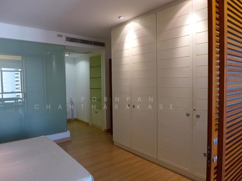 Baan Sathorn Chao Phraya, Bangkok, 931 Charoen Nakhon 15 A Alley, Khlong Ton Sai, Khlong San, Bangkok, 2 Bedrooms, 145 sqm, Condo For Sale, by Pornpan Chantharakasemchai, 500519427 - DDproperty.com