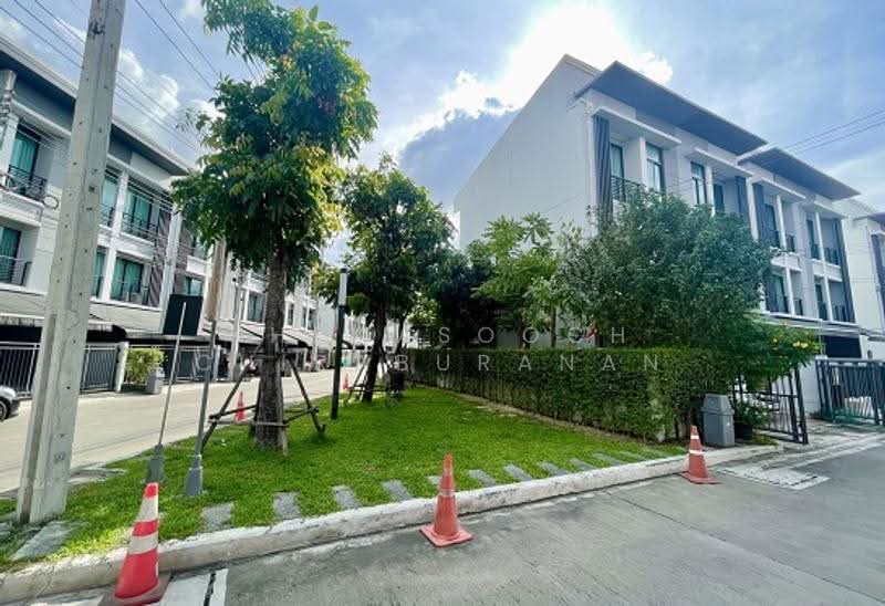 ทาวน์เฮาท์ 3-ห้องนอน, กรุงเทพ, ทุ่งสองห้อง, หลักสี่, กรุงเทพ, 204 ตร.ม., ทาวน์เฮ้าส์ ขาย, โดย Khemasooch Chiraburanan, 500519434 - DDproperty.com