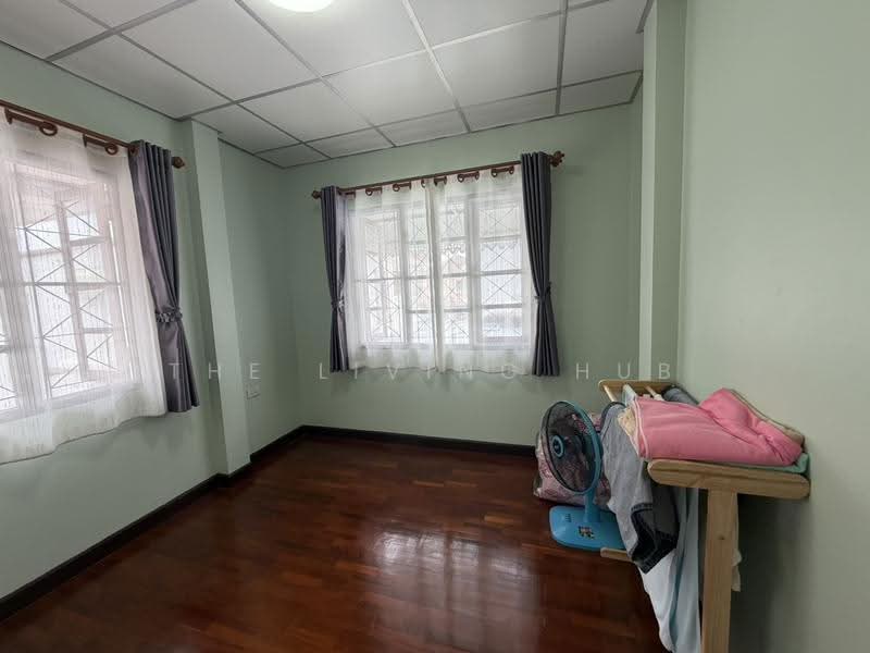 Chaiyapruek Bangwaek, Bangkok, Bang Waek Road, Bang Phai, Bang Khae, Bangkok, 5 Bedrooms, 180 sqm, Single Detached House For Sale, by THE LIVING HUB, 500519472 - DDproperty.com