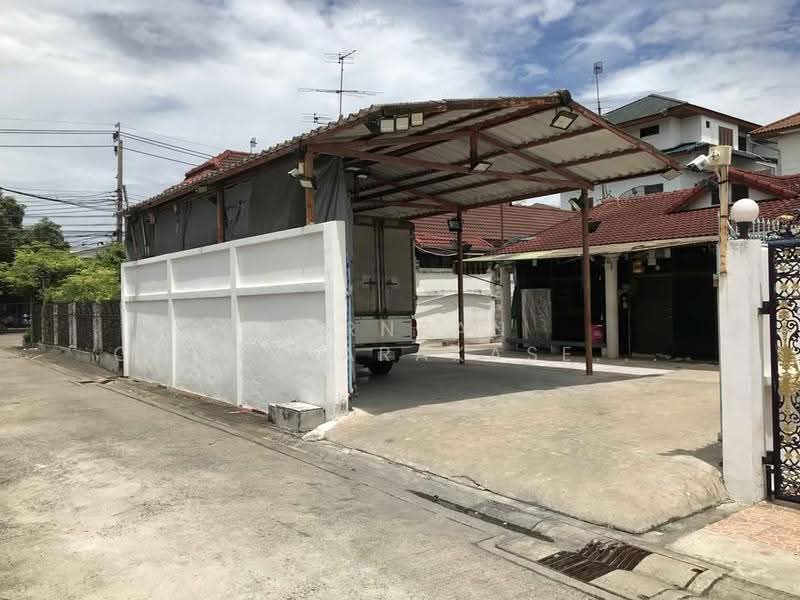 บ้าน 3-ห้องนอน, กรุงเทพ, ประเวศ, กรุงเทพ, 352 ตร.ม., บ้านเดี่ยว ขาย, โดย Pornpan Chantharakasemchai, 500519487 - DDproperty.com