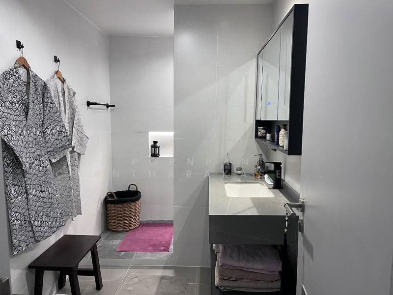 InterLux Premier Sukhumvit 13, Bangkok, Soi Sukhumvit 13, Sukhumvit Road, Khlongtoei Nua, Watthana, Bangkok, 2 Bedrooms, 74 sqm, Condo For Sale, by Pornpan Chantharakasemchai, 500519492 - DDproperty.com