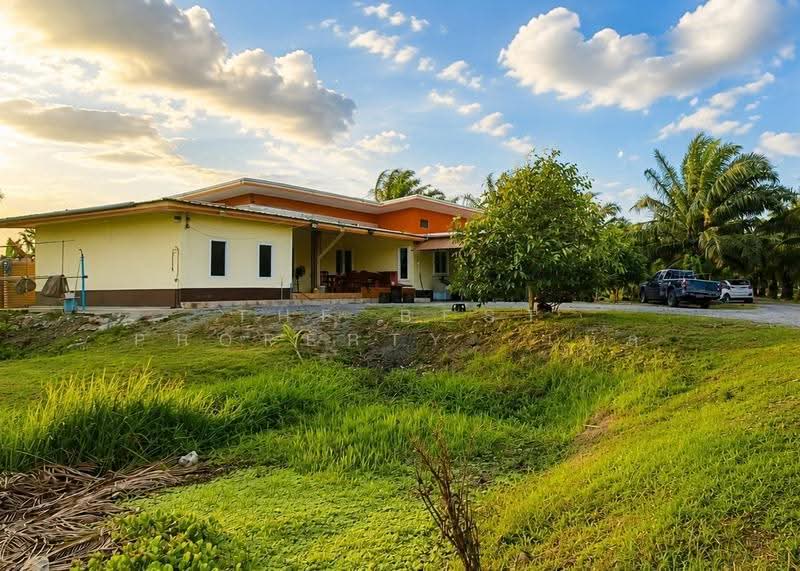 บ้านเดี่ยวท่าเรือ นครศรีธรรมราช, Nakhon Si Thammarat, Tha Rua, Muang Nakhon Sri Thammarat, Nakhon Si Thammarat, 3 Bedrooms, 150 sqm, Single Detached House For Sale, by The Best Property เบล, 500519554 - DDproperty.com