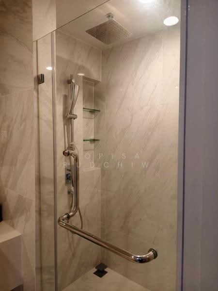 IDEO Mobi Sukhumvit 40, Bangkok, Soi Sukhumvit 40, Phra Kanong, Khlong Toei, Bangkok, 1 Bedroom, 35 sqm, Condo For Rent, by Sopisa Budchiw, 500519555 - DDproperty.com