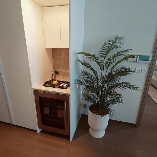 Scope Langsuan, Bangkok, Soi Lang Suan, Lumphini, Pathum Wan, Bangkok, 1 Bedroom, 83 sqm, Condo For Sale, by Pornpan Chantharakasemchai, 500519583 - DDproperty.com
