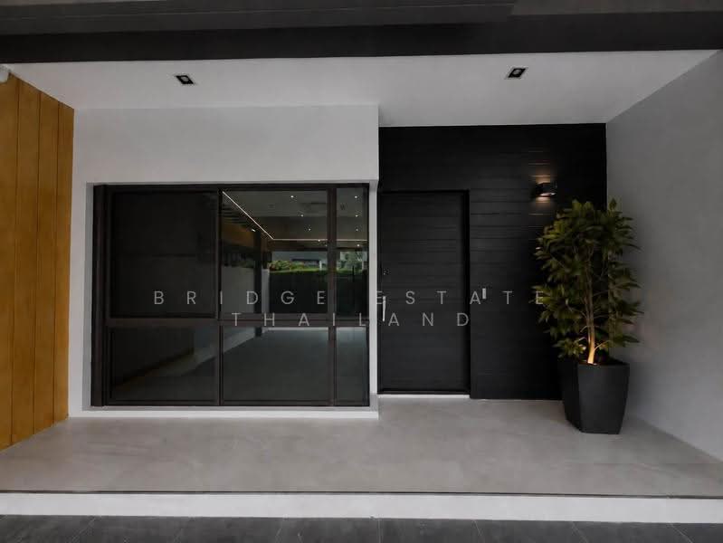 Landmark Ekamai-Ramindra : แลนด์มาร์ค เอกมัย-รามอินทรา, กรุงเทพ, ถนนสุคนธสวัสดิ์, ลาดพร้าว, กรุงเทพ, 224 ตร.ม., ทาวน์เฮ้าส์ ขาย, โดย Bridge Estate Thailand, 500519591 - DDproperty.com