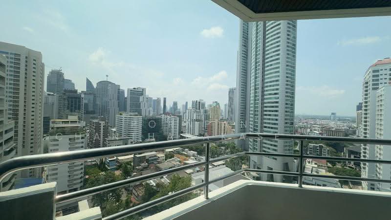 Lake Avenue Sukhumvit 16, Bangkok, Soi Sammitr Sukhumvit Road, Khlong Tan Nua, Watthana, Bangkok, 2 Bedrooms, 123 sqm, Condo For Sale, by Pornpan Chantharakasemchai, 500519612 - DDproperty.com