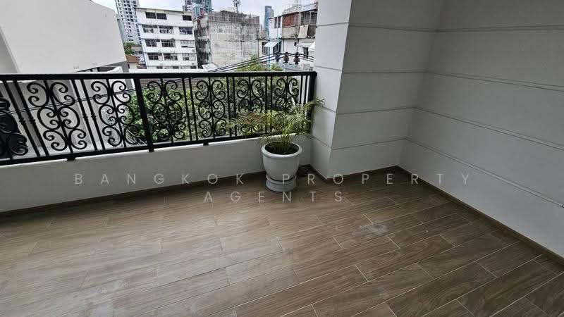 GM Residence, Bangkok, Soi Ekkamai 18, Khlong Tan Nua, Watthana, Bangkok, 2 Bedrooms, 80 sqm, Condo For Rent, by BANGKOK PROPERTY AGENTS, 500519676 - DDproperty.com