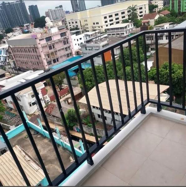 The Parkland Phetkasem-Thapra, Bangkok, 99 Petchkasem Road, Wat Tha Pra, Bangkok Yai, Bangkok, 1 Bedroom, 32 sqm, Condo For Rent, by Airada Parasarn, 500519712 - DDproperty.com