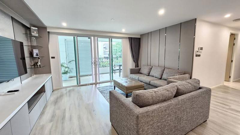 GM Residence, Bangkok, Soi Ekkamai 18, Khlong Tan Nua, Watthana, Bangkok, 4 Bedrooms, 320 sqm, Condo For Rent, by BANGKOK PROPERTY AGENTS, 500519715 - DDproperty.com