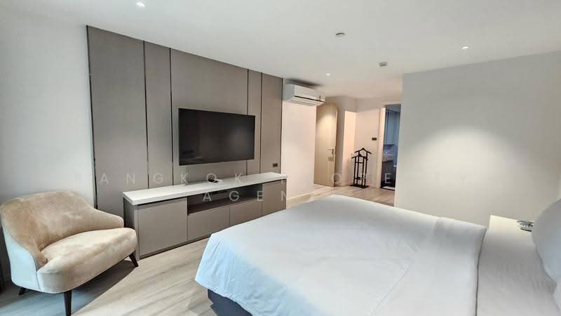 GM Residence, Bangkok, Soi Ekkamai 18, Khlong Tan Nua, Watthana, Bangkok, 4 Bedrooms, 320 sqm, Condo For Rent, by BANGKOK PROPERTY AGENTS, 500519715 - DDproperty.com