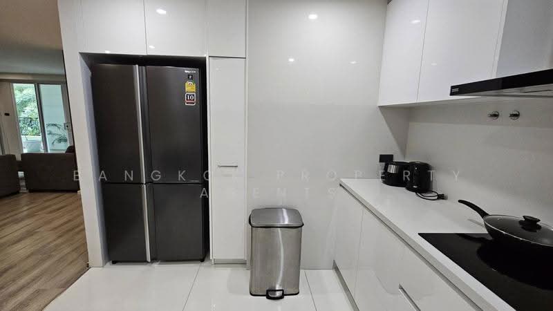 GM Residence, Bangkok, Soi Ekkamai 18, Khlong Tan Nua, Watthana, Bangkok, 4 Bedrooms, 320 sqm, Condo For Rent, by BANGKOK PROPERTY AGENTS, 500519715 - DDproperty.com