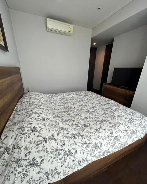 The Lumpini 24, Bangkok, Sukhumvit 24 Road, Khong Tan, Khlong Toei, Bangkok, 1 Bedroom, 38 sqm, Condo For Rent, by Kanyapuk Tinanop, 500519752 - DDproperty.com