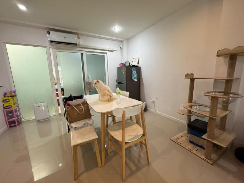 Supalai Pride Wongwaen-Lumlukka Klong 6, Pathum Thani, Bung Kham Proi, Lam Luk Ka, Pathum Thani, 3 Bedrooms, 100 sqm, Townhouse For Sale, by The Best Property น้ำผึ้ง, 500519782 - DDproperty.com
